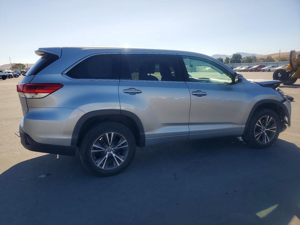 Aukcja sprzedaży 2018 Toyota Highlander, vin: 5TDZZRFH0JS248021, numer aukcji: 68169146