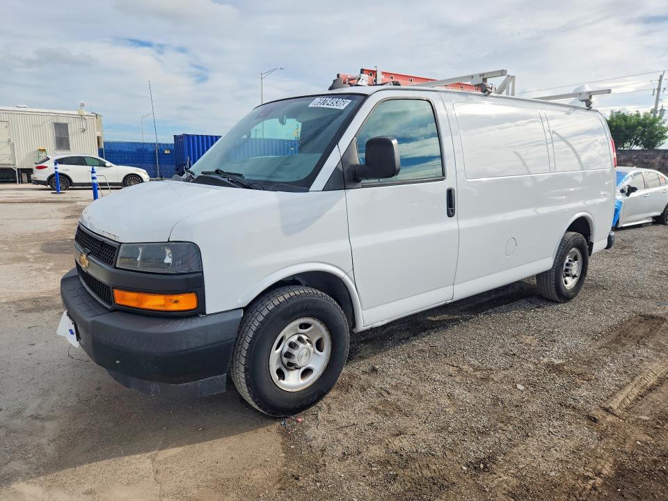 Auction sale of the 2020 Chevrolet Express G2500, vin: 1GCWGAFPXL1210054, lot number: 69784936