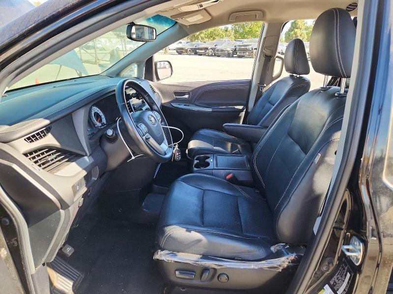 2015 Toyota Sienna მანქანა იყიდება აუქციონზე, vin: 5TDXK3DC4FS657999, აუქციონის ნომერი: 70821886