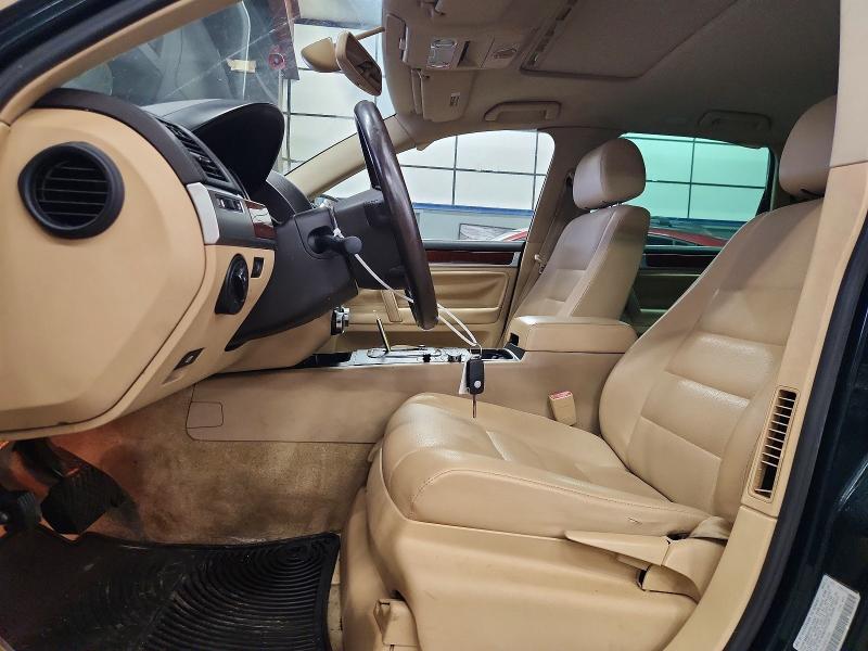 67614276 :رقم المزاد ، WVGZG77LX5D031330 vin ، 2005 Volkswagen Touareg مزاد بيع