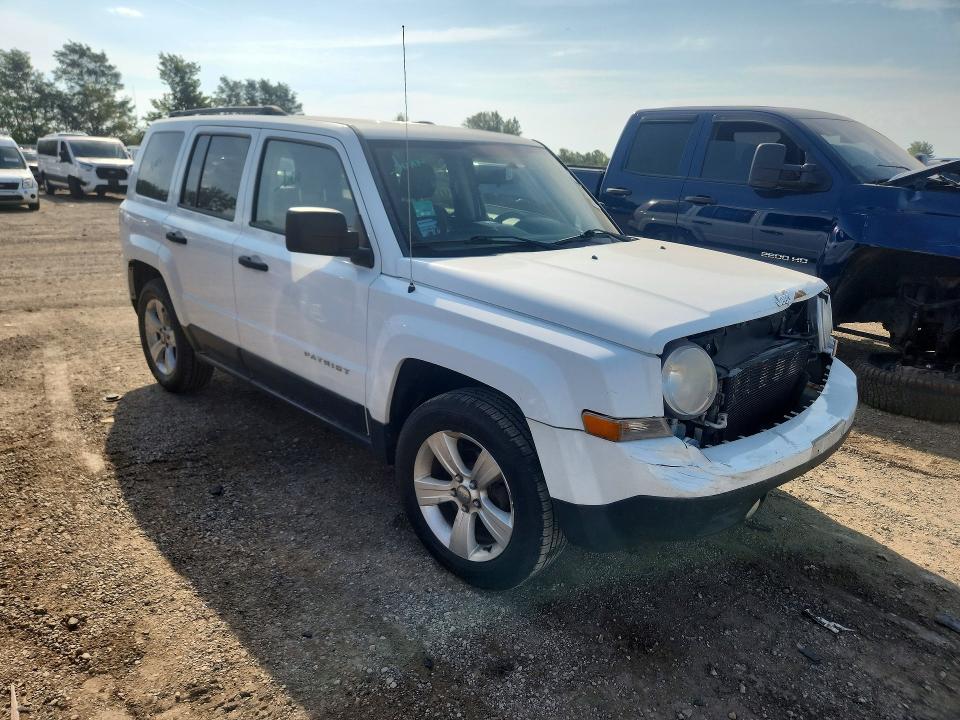 67206256 :رقم المزاد ، 1C4NJPBB6ED797140 vin ، 2014 Jeep Patriot مزاد بيع