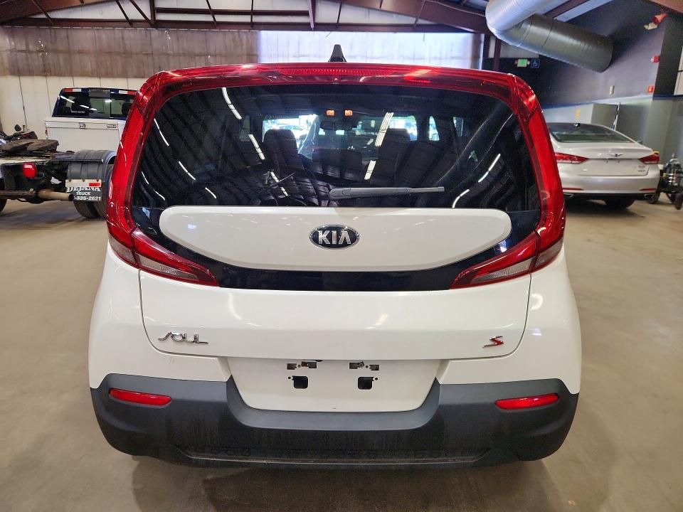 Auction sale of the 2020 Kia Soul, vin: KNDJ23AU1L7718394        , lot number: 68883926