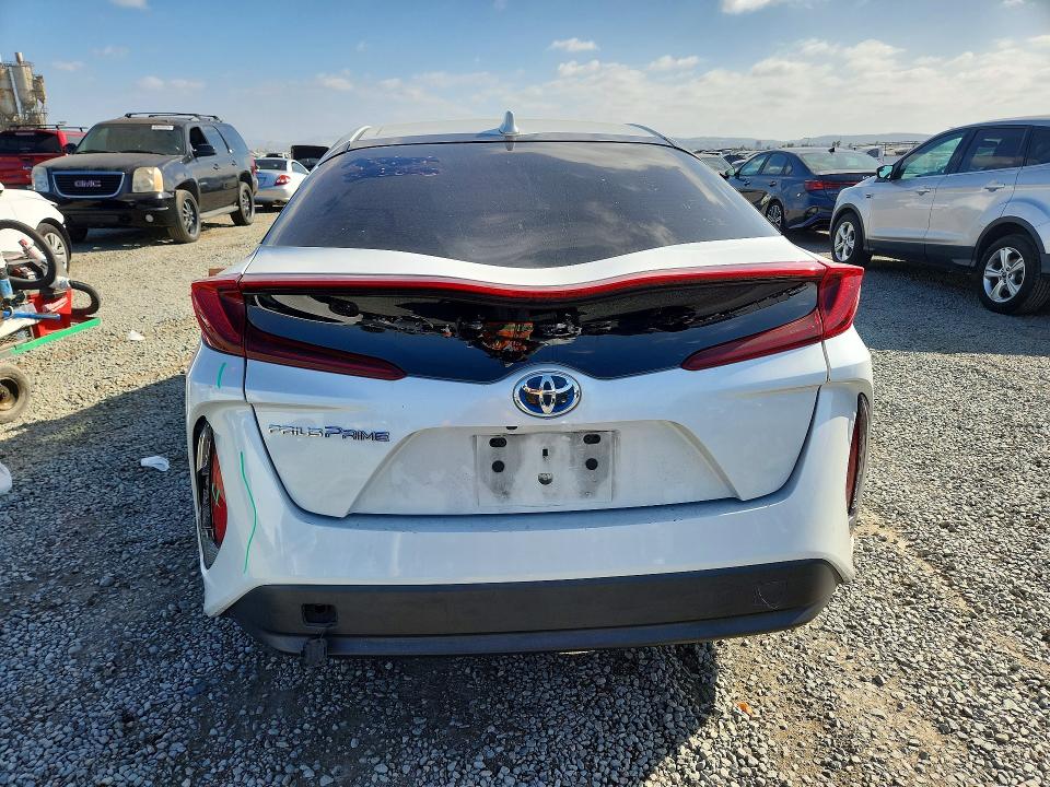 Продаж на аукціоні авто 2021 Toyota Prius Prime, vin: JTDKAMFP1M3181826, номер лоту: 69716016