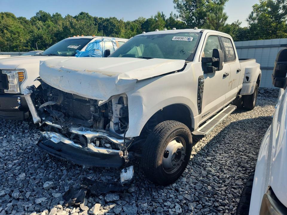 69036776 :رقم المزاد ، 1FT8W3DTXRED20207 vin ، 2024 Ford F350 مزاد بيع