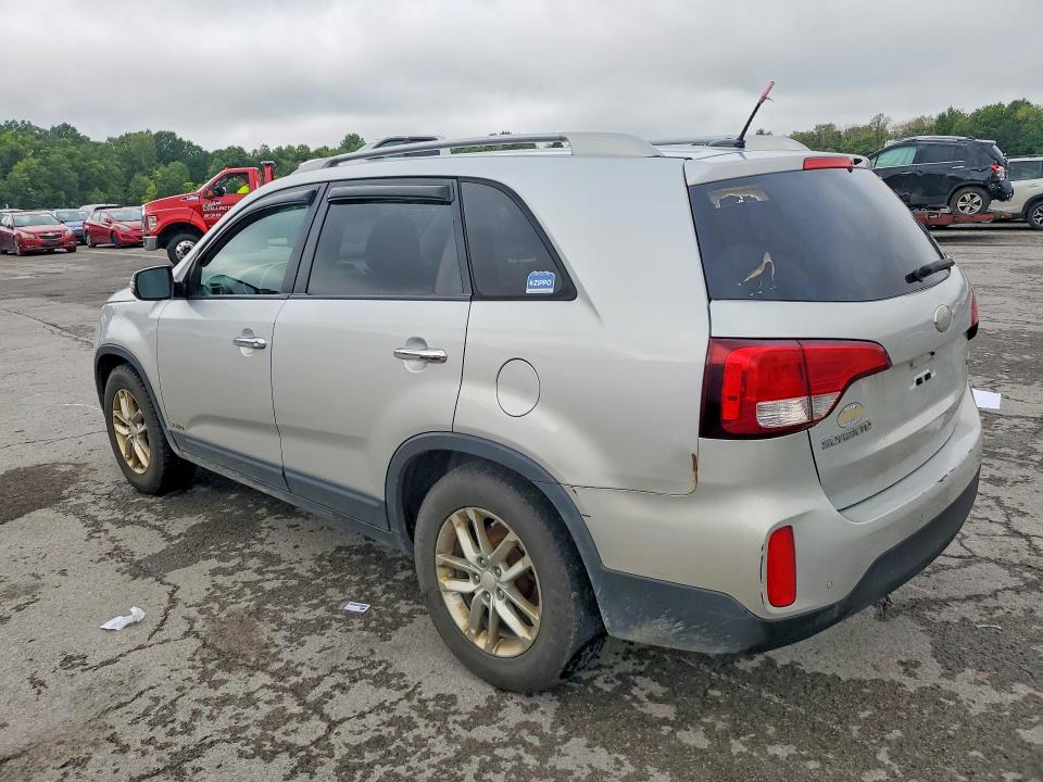 67979446 :رقم المزاد ، 5XYKTCA68FG593923 vin ، 2015 Kia Sorento مزاد بيع