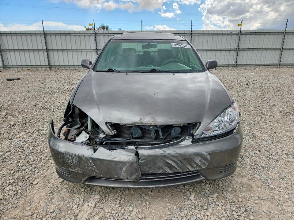 Aukcja sprzedaży 2005 Toyota Camry, vin: 4T1BF30K15U614786, numer aukcji: 69001086