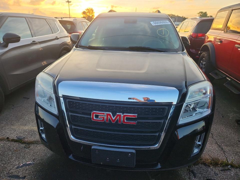 66696866 :رقم المزاد ، 2GKFLWEK4F6112075 vin ، 2015 Gmc Terrain مزاد بيع