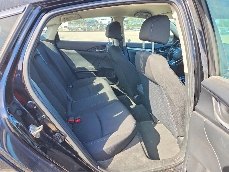 67862176 :رقم المزاد ، 2HGFC2F62JH011735 vin ، 2018 Honda Civic مزاد بيع