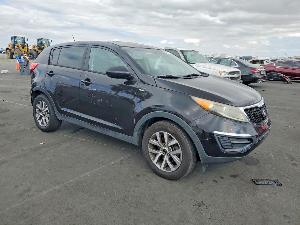 69590746 :رقم المزاد ، KNDPBCACXG7826813 vin ، 2016 Kia Sportage مزاد بيع