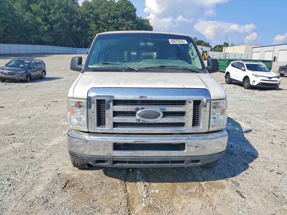 69675036 :رقم المزاد ، 1FTNE2EW6EDA43578 vin ، 2014 Ford Ecoline مزاد بيع