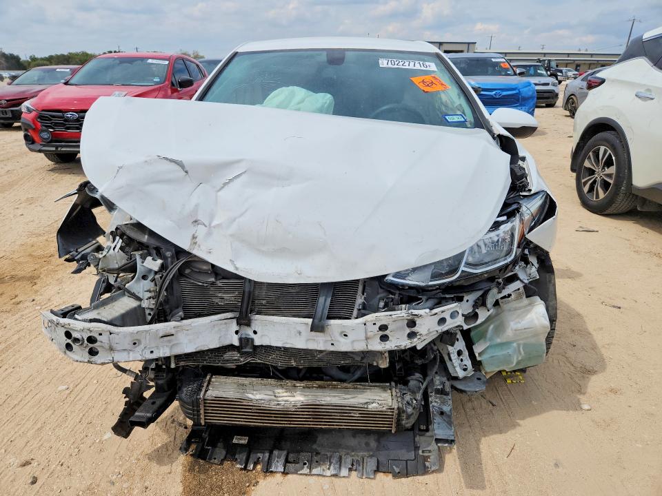 70227716 :رقم المزاد ، 3G1BC6SM4KS603007 vin ، 2019 Chevrolet Cruze مزاد بيع