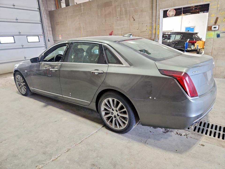 68590146 :رقم المزاد ، 1G6KD5RSXHU173207 vin ، 2017 Cadillac Ct6 مزاد بيع