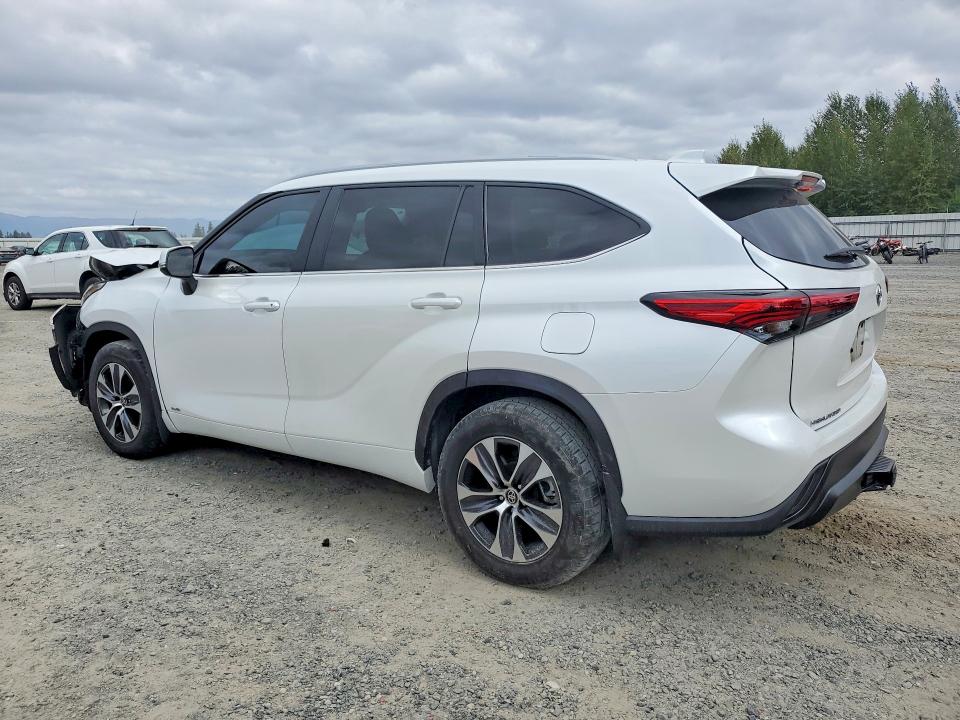 Продаж на аукціоні авто 2023 Toyota Highlander Hybrid, vin: 5TDKBRCHXPS579840, номер лоту: 68678336