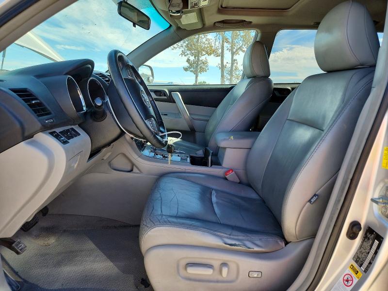 2010 Toyota Highlander მანქანა იყიდება აუქციონზე, vin: 5TDKK3EH8AS008400, აუქციონის ნომერი: 68180776