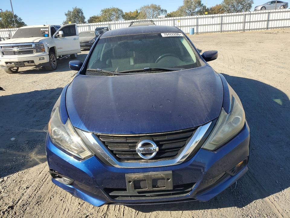 2016 Nissan Altima მანქანა იყიდება აუქციონზე, vin: 1N4AL3AP8GC173790, აუქციონის ნომერი: 70422206