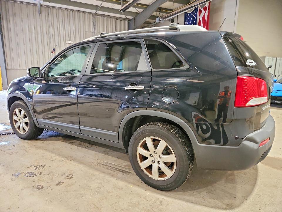 69845146 :رقم المزاد ، 5XYKT4A18BG165077 vin ، 2011 Kia Sorento مزاد بيع