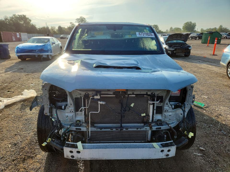 67319026 :رقم المزاد ، JTEBU5JR3H5445771 vin ، 2017 Toyota 4runner مزاد بيع