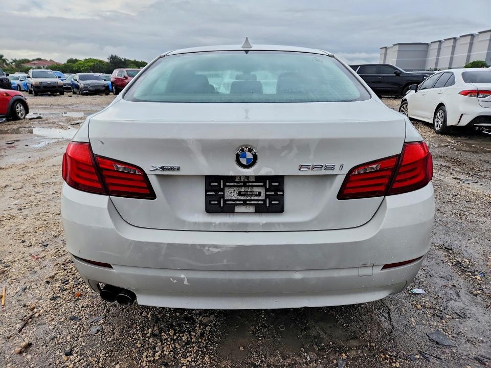 Продаж на аукціоні авто 2013 Bmw 528, vin: WBAXH5C53DD108250, номер лоту: 69169516