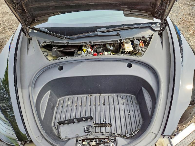68281116 :رقم المزاد ، 5YJ3E1EA9NF370197 vin ، 2022 Tesla Model 3 مزاد بيع
