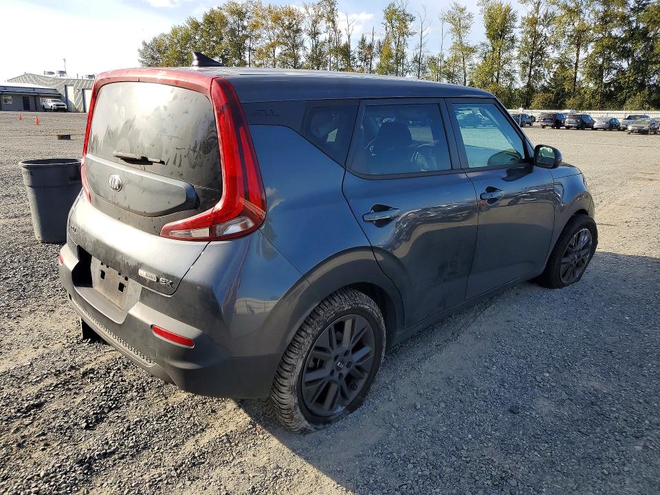 Продажа на аукционе авто 2021 Kia Soul, vin: KNDJ33AU4M7739819, номер лота: 69974596