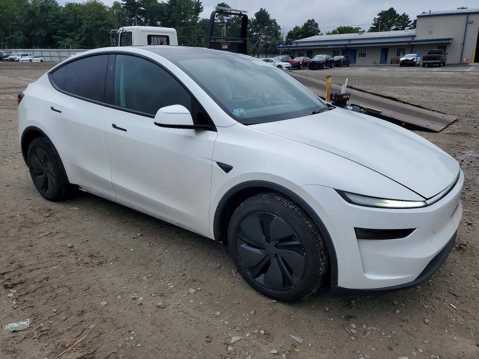 67002746 :رقم المزاد ، 7SAYGDEE8TA455842 vin ، 2026 Tesla Model Y مزاد بيع