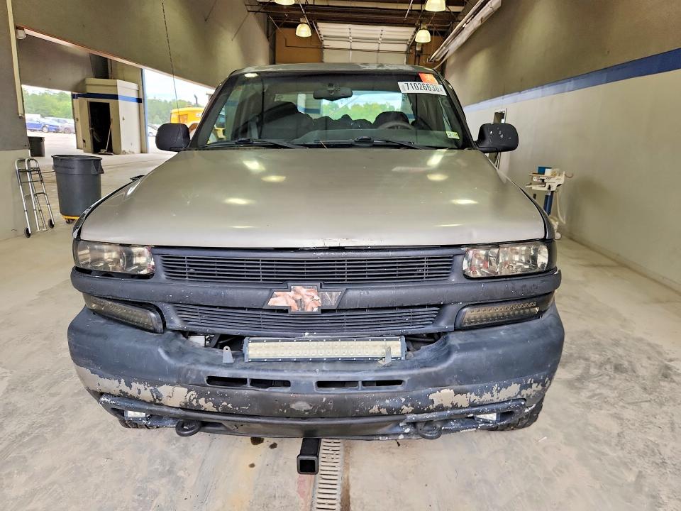 2001 Chevrolet Silverado მანქანა იყიდება აუქციონზე, vin: 1GCHK29U71E215054, აუქციონის ნომერი: 71026636