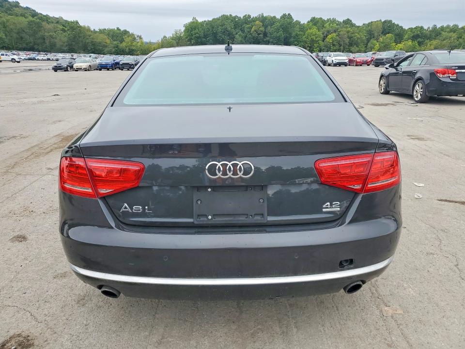 Продаж на аукціоні авто 2011 Audi A8, vin: WAURVAFD6BN005389, номер лоту: 69657496