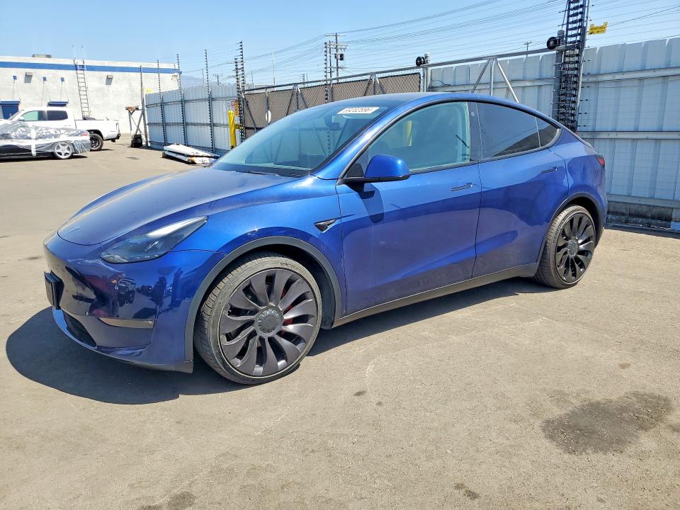 Продажа на аукционе авто 2022 Tesla Model Y, vin: 7SAYGDEF2NF330172, номер лота: 69202896