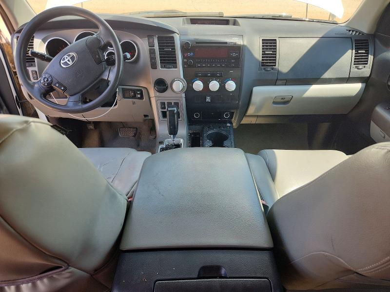 67476366 :رقم المزاد ، 5TFRY5F15BX115586 vin ، 2011 Toyota Tundra مزاد بيع