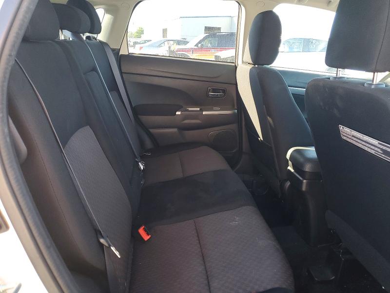 68200576 :رقم المزاد ، JA4AP3AU9JU000263 vin ، 2018 Mitsubishi Outlander Sport مزاد بيع