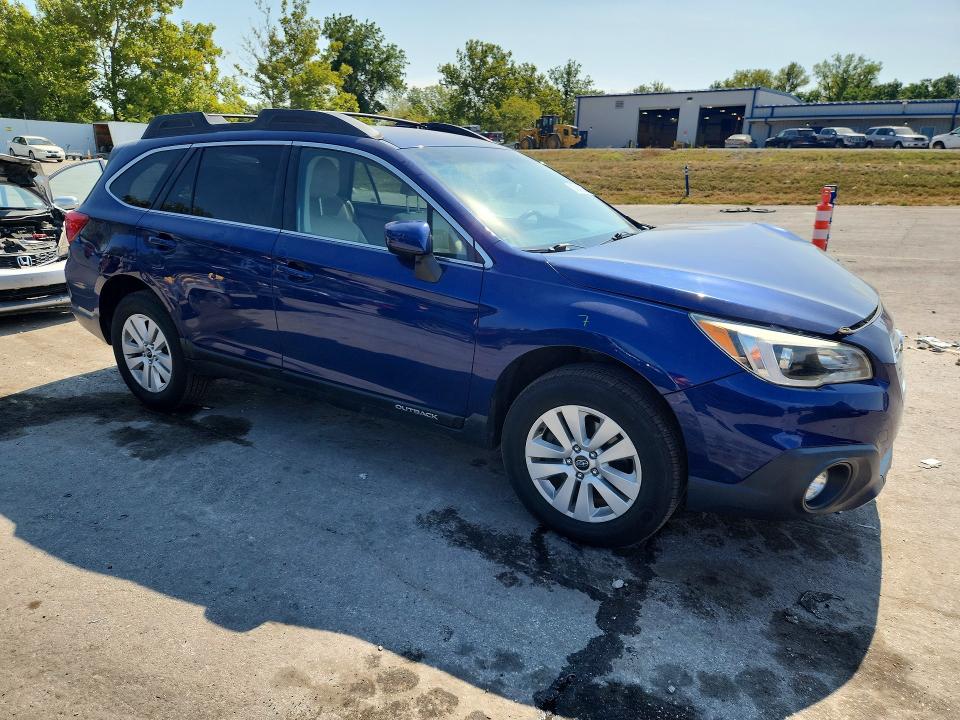 67940236 :رقم المزاد ، 4S4BSACC5H3320161 vin ، 2017 Subaru Outback مزاد بيع