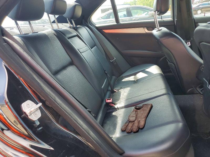 67538816 :رقم المزاد ، WDDGF4HB1CA677024 vin ، 2012 Mercedes-benz C مزاد بيع