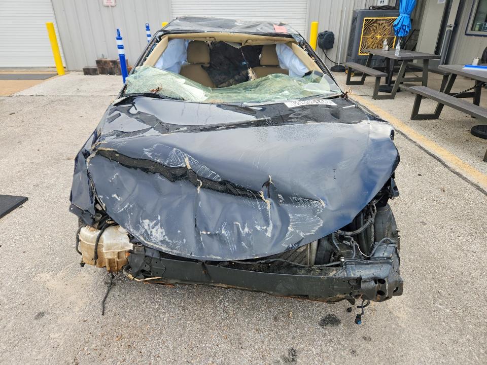 69895146 :رقم المزاد ، 4T4BF1FK4GR564356 vin ، 2016 Toyota Camry مزاد بيع