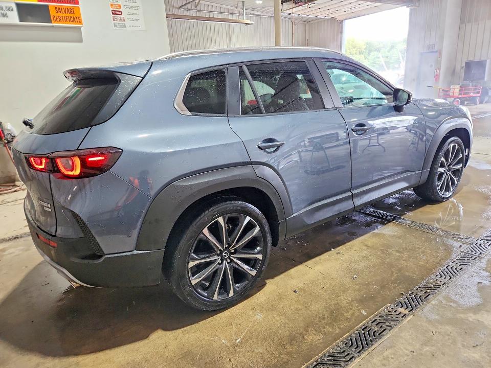 70951876 :رقم المزاد ، 7MMVABXY7PN127402 vin ، 2023 Mazda Cx-50 مزاد بيع
