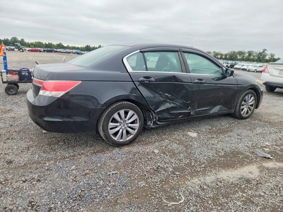 Продажа на аукционе авто 2011 Honda Accord, vin: 1HGCP2F76BA071453, номер лота: 69700916