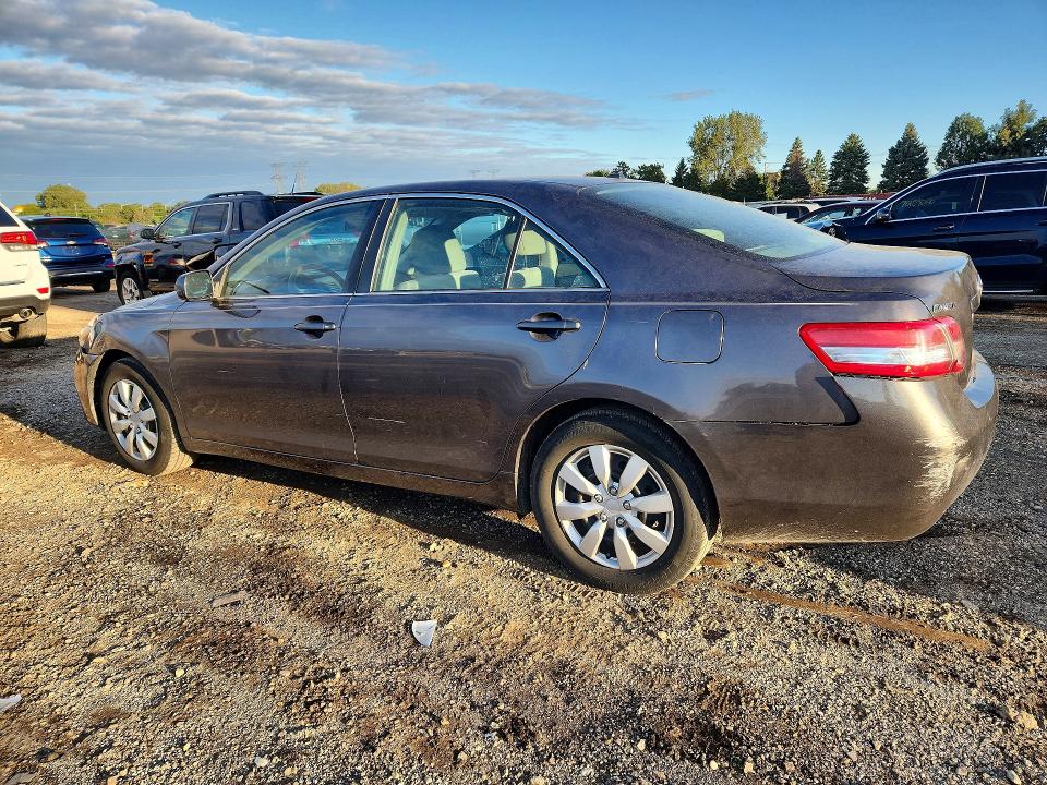 2011 Toyota Camry მანქანა იყიდება აუქციონზე, vin: 4T4BF3EK8BR198861, აუქციონის ნომერი: 70000866