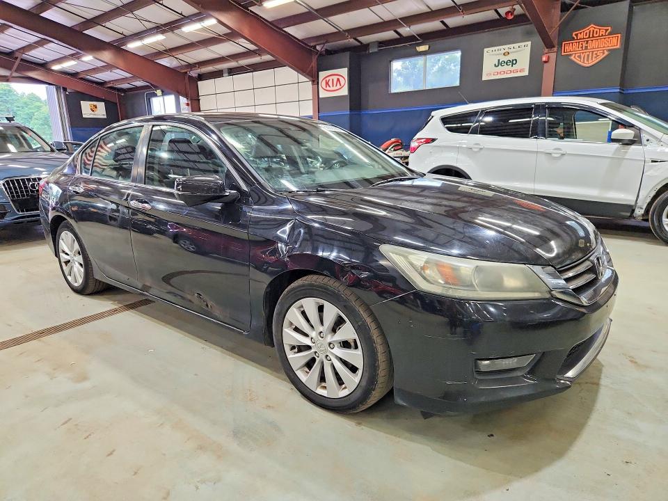 Продажа на аукционе авто 2015 Honda Accord, vin: 1HGCR2F84FA066003, номер лота: 68620906