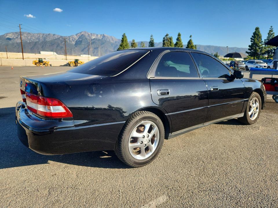 2000 Lexus Es მანქანა იყიდება აუქციონზე, vin: JT8BF28G4Y5077908, აუქციონის ნომერი: 68844706