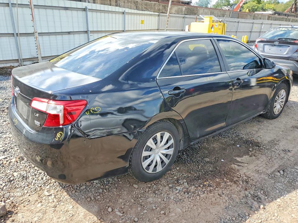 Продаж на аукціоні авто 2014 Toyota Camry Hybrid, vin: 4T1BD1FK6EU109781, номер лоту: 70331216