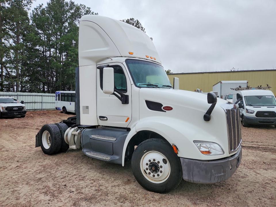 Aukcja sprzedaży 2017 Peterbilt 579, vin: 1XPBA48X4HD428977, numer aukcji: 69957346