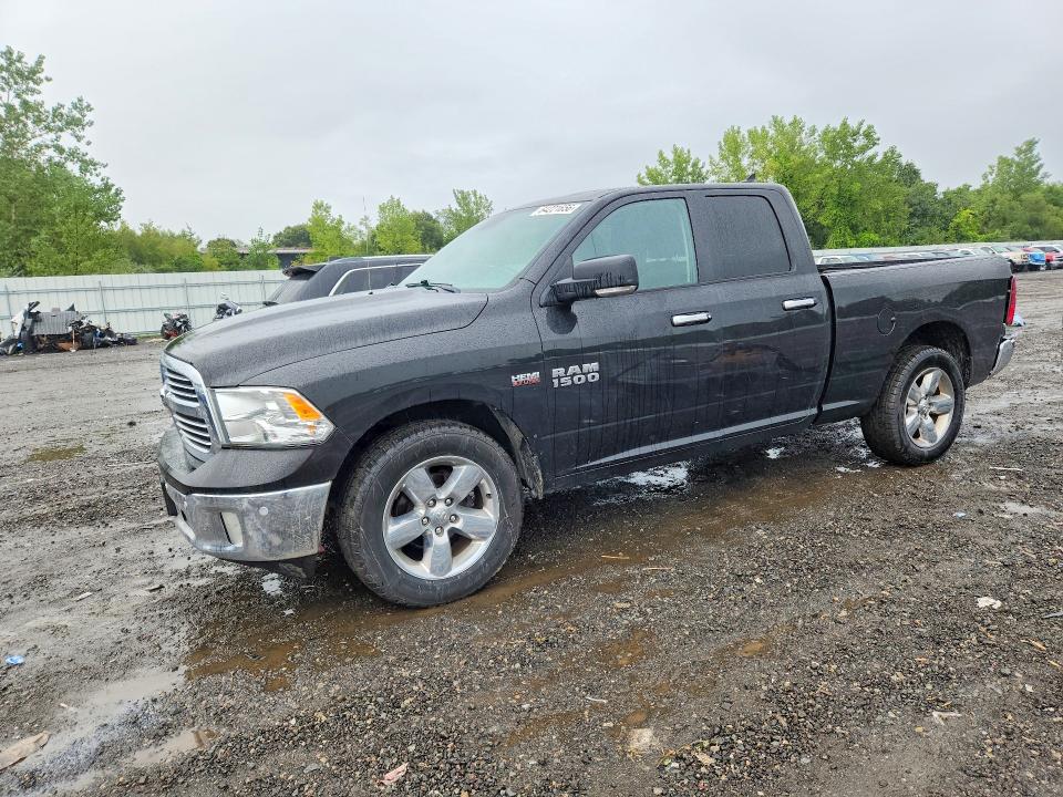 64221656 :رقم المزاد ، 1C6RR6GT3JS126804 vin ، 2018 Ram 1500 مزاد بيع