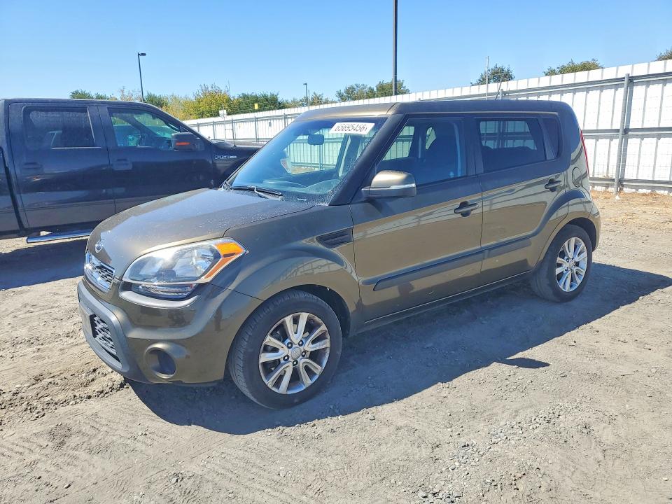 65695456 :رقم المزاد ، KNDJT2A64C7391739 vin ، 2012 Kia Soul مزاد بيع