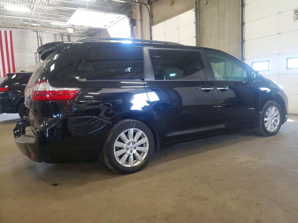 Продажа на аукционе авто 2017 Toyota Sienna, vin: 5TDDZ3DC0HS162491, номер лота: 67416216