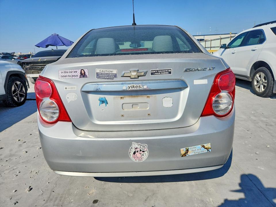 69248966 :رقم المزاد ، 1G1JC5SH4C4114116 vin ، 2012 Chevrolet Sonic مزاد بيع
