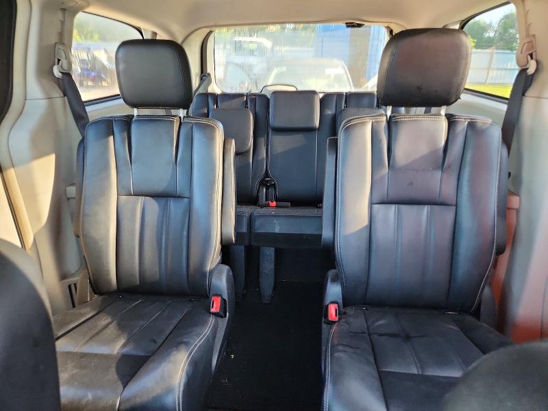 69543186 :رقم المزاد ، 2C4RC1BG3GR214396 vin ، 2016 Chrysler Town & Country مزاد بيع