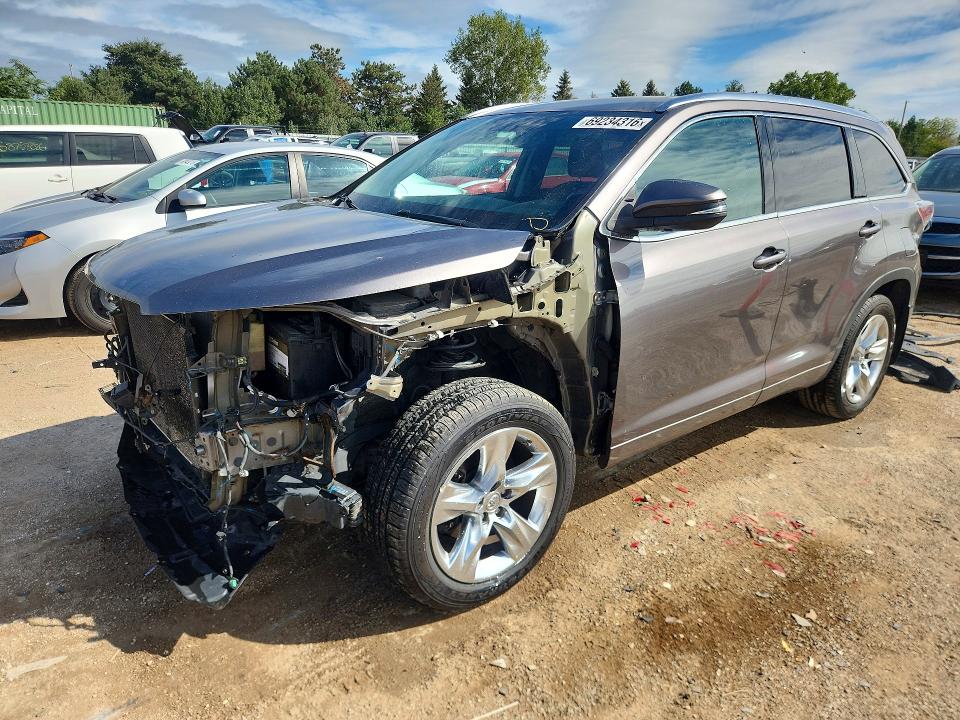 2015 Toyota Highlander მანქანა იყიდება აუქციონზე, vin: 5TDDKRFH7FS166079, აუქციონის ნომერი: 69234316