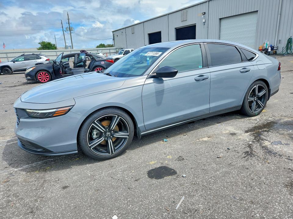 67711366 :رقم المزاد ، 1HGCY2F53PA038106 vin ، 2023 Honda Accord مزاد بيع