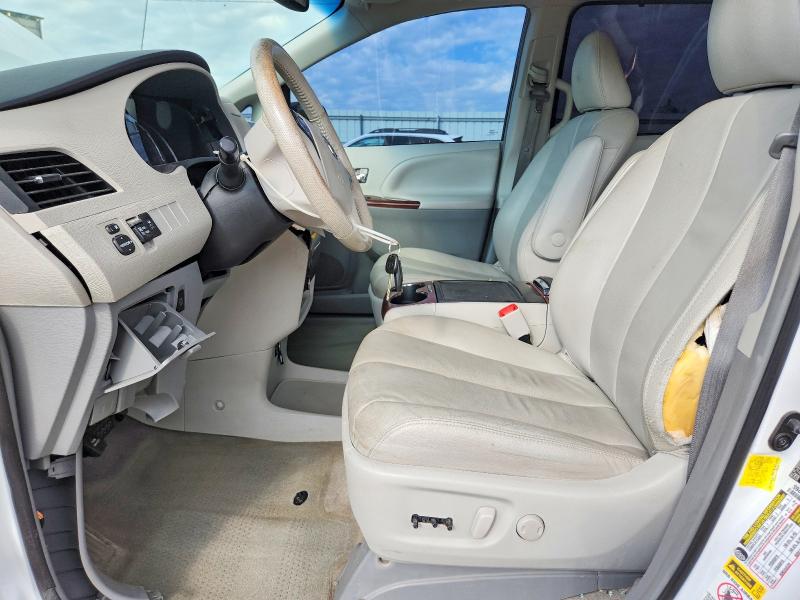 2013 Toyota Sienna მანქანა იყიდება აუქციონზე, vin: 5TDDK3DCXDS056337, აუქციონის ნომერი: 68272076
