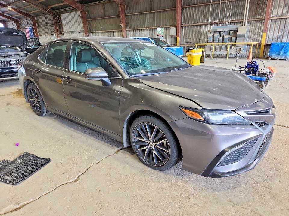 Aukcja sprzedaży 2022 Toyota Camry, vin: 4T1G11AK8NU676368, numer aukcji: 69012446