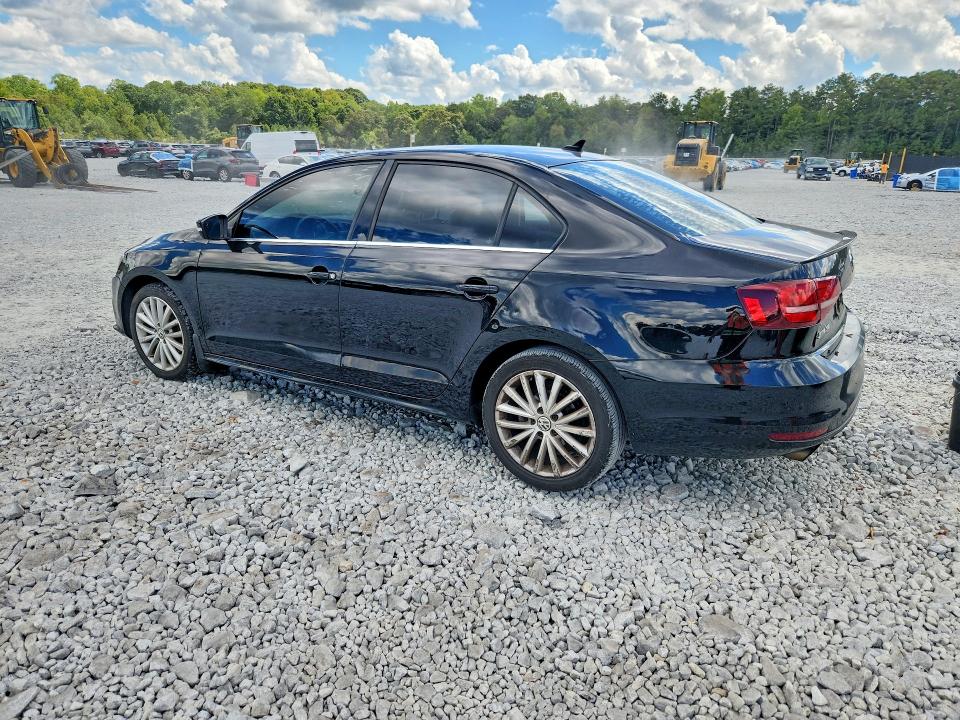 68578856 :رقم المزاد ، 3VWL17AJ2GM310021 vin ، 2016 Volkswagen Jetta مزاد بيع